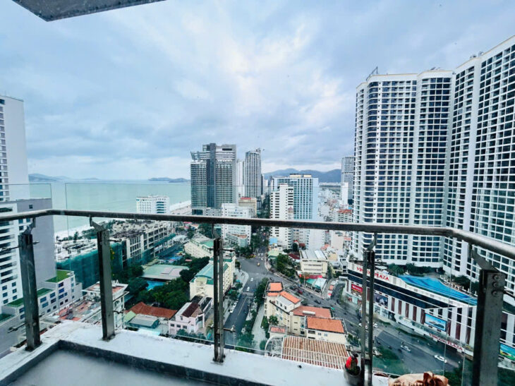 Cho thuê căn hộ tòa Tui Blue 2pn ngay trung tâm thành phố giá 23 triệu