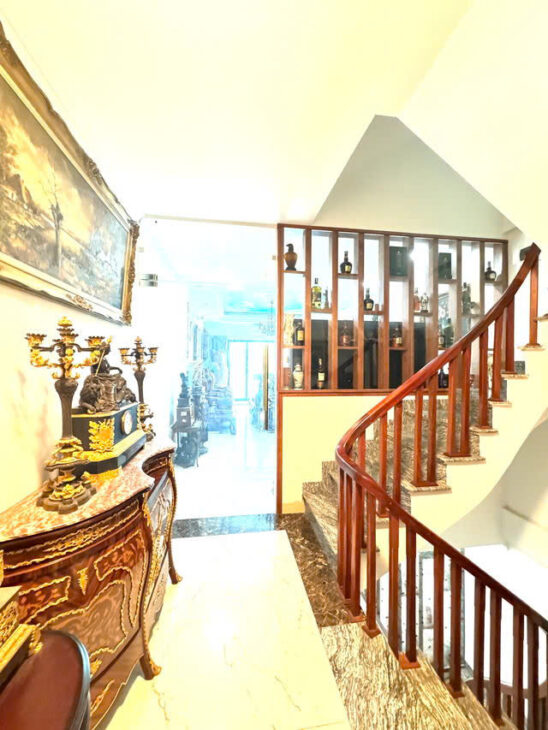 NHÀ ĐẸP KINH DOANH MẶT PHỐ BỒ ĐỀ, 79M2,7 TẦNG,MẶT TIỀN 4.2M,30.9 TỶ.
