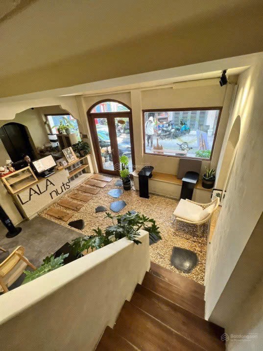 (cần bán gấp) MP Nguyễn Trung Ngạn 55m2 mt 6m đường ô tô KD CF chỉ 9.5 tỷ