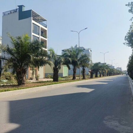 Đất DV Lai Xá 91.2m2-MT8.1m, vỉa hè 3 ôtô tránh, 2 thoáng, giá 12.5 tỷ Đất DV Lai Xá 91.2m2-MT8.1m, vỉa hè 3 ôtô tránh, 2 thoáng, giá 12.5 tỷ