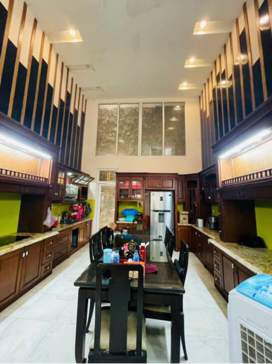 ????Bán Liền kề 95 m2 x 5 Tầng 22.5 Tỷ Hoàng Văn Thái Quận Thanh Xuân????