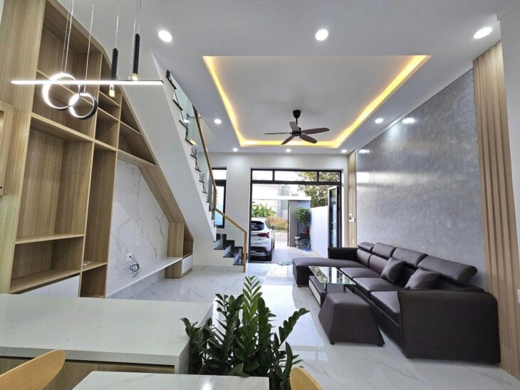 NHÀ MỚI Ở NGAY, GẦN AEON MALL LONG BIÊN, GIÁ TỐT CHỈ 5.9 TỶ