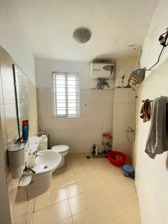 Bán nhà Thuý Lĩnh giá 5.98 tỷ, diện tích 57m2, 4 tầng, mặt tiền 11.5m