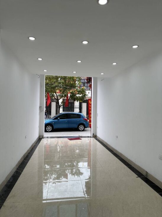 Bán nhà Phú Lương giá 6.7 tỷ, diện tích 31m2, 3 tầng , mặt tiền 4m