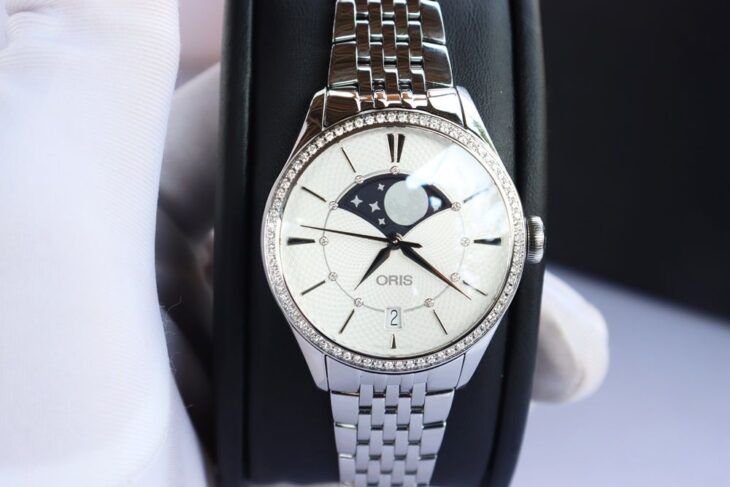 ĐH Nữ : Oris Artelier Automatic, Lịch MoonPhase, đính Full Kim Cương Size 36mm Fullbox