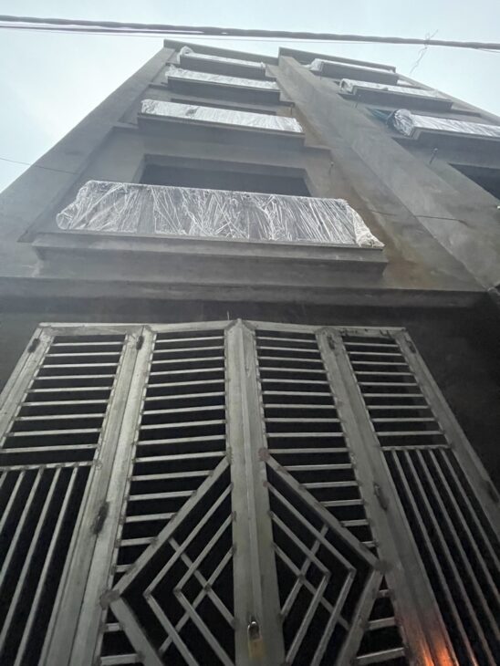 BÁN NHÀ 37M², 6 TẦNG THANG MÁY, MẶT TIỀN 4.8M, Ô TÔ NGỦ TRONG NHÀ