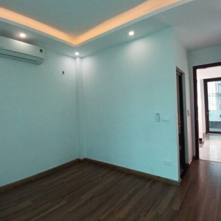 án nhà Thanh Bình giá 7.8 tỷ, diện tích 38m2, 4 tầng, mặt tiền 4m