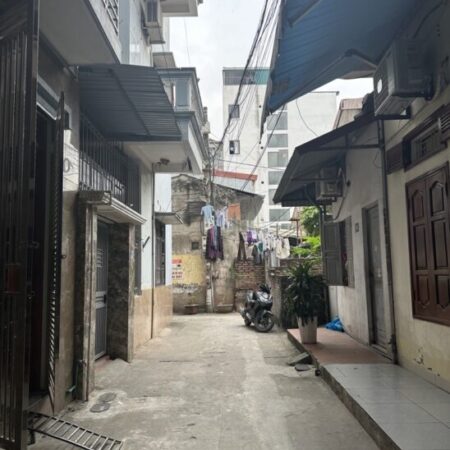 LÊ VĂN HIẾN – PHÂN LÔ – NGÕ THÔNG – DÂN XÂY – DÒNG TIỀN – MẶT TIỀN ĐẸP – 100M Ô TÔ TRÁNH