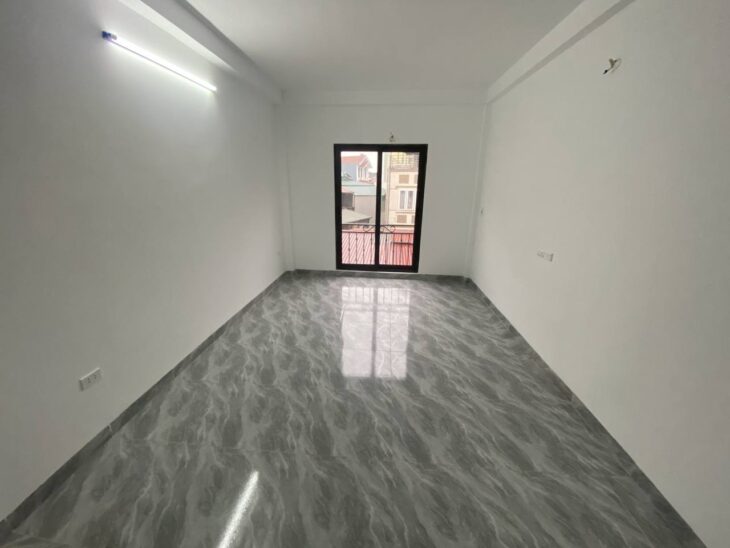 Bán nhà Ngũ Nhạc giá 6.18 tỷ, diện tích 33m2, 5 tầng, mặt tiền 3.5m