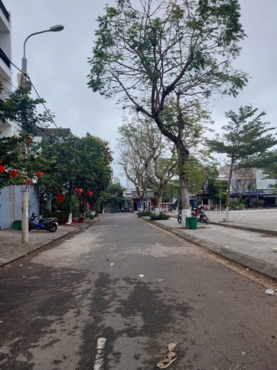???? Mặt tiền Đa Mặn, sau lưng Lê Văn Hiến, 90m2 chỉ nhỉnh 4 tỷ.
