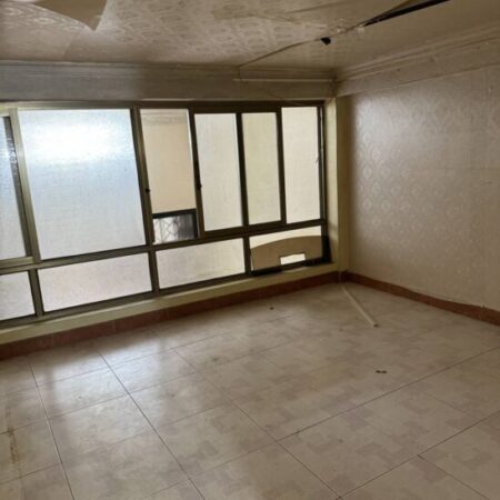 Bán nhà Hoàng Mai giá 6.5 tỷ, diện tích 30m2, 5 tầng, mặt tiền 4m