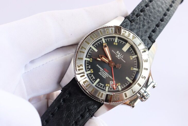Đồng Hồ Nam : Ball Engineer Hydrocarbon – giờ GMT – Automatic – Size 40mm..