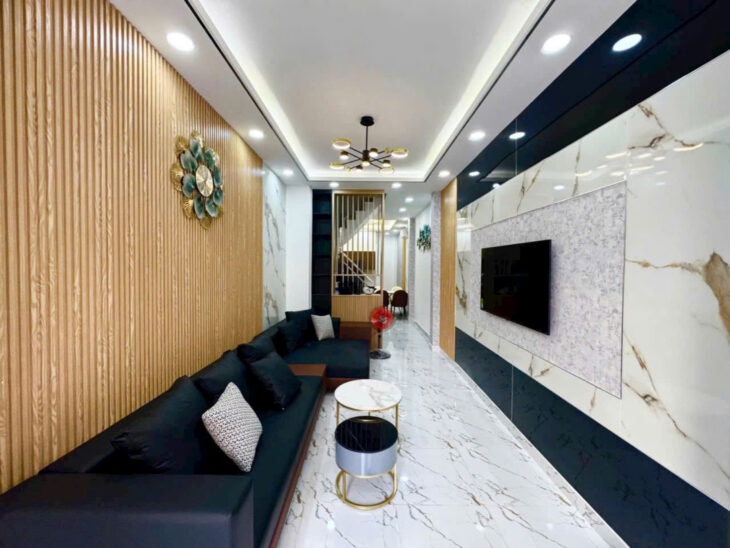 Nhà phố 2 tầng Lâm Văn Bền, 5.29 tỷ, nội thất đẹp