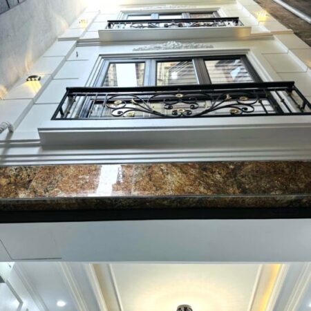 NHÀ MỚI KÍNH KONG MẶT NGÕ TRẦN CUNG – 34M2 – MT3.3 – 50 MÉT RA PHỐ