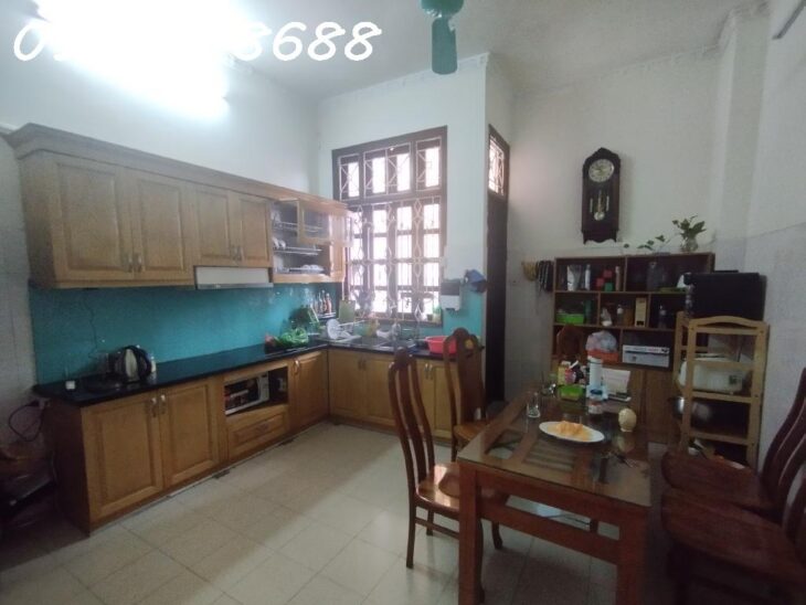 TRẦN CUNG – Ô TÔ TRÁNH – VỈA HÈ – 4 TẦNG MT 4.5M