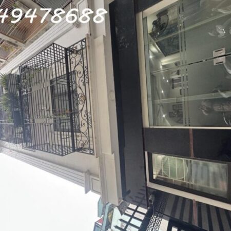 BÁN NHÀ HỒ TÙNG MẬU