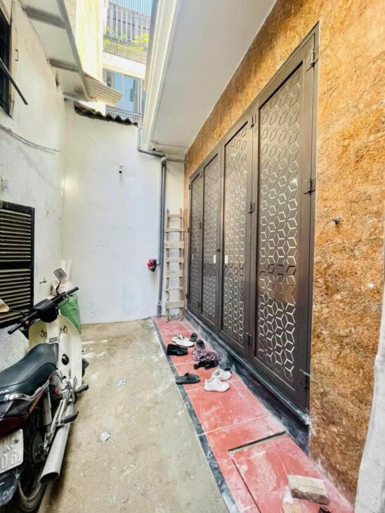 **Tuyệt phẩm nhà 6 tầng, 9PN, 10WC – Kim Ngưu, Hai Bà Trưng – 12.9 tỷ** **Hoặc:** **Nhà 6 tầng