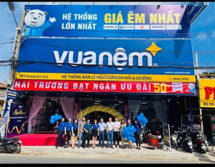 Cho thuê nhà mặt tiền Phan Huy Ích, Phường 14, Quận Gò Vấp, TPHCM.- Diện tích: 12 x 52m. Giá 98