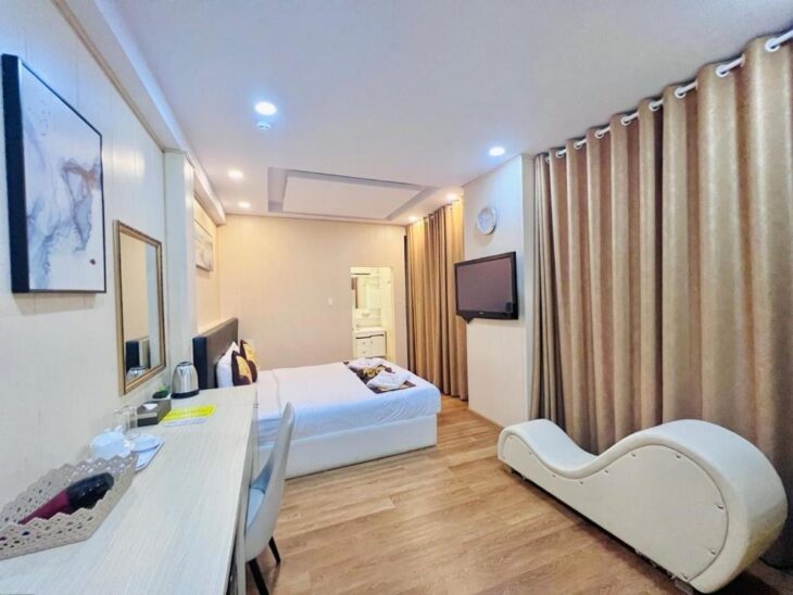 BÁN CHDV KHU TÊN LỬA 400m2 , 50 phòng – Doanh thu 4,5 tỷ/năm