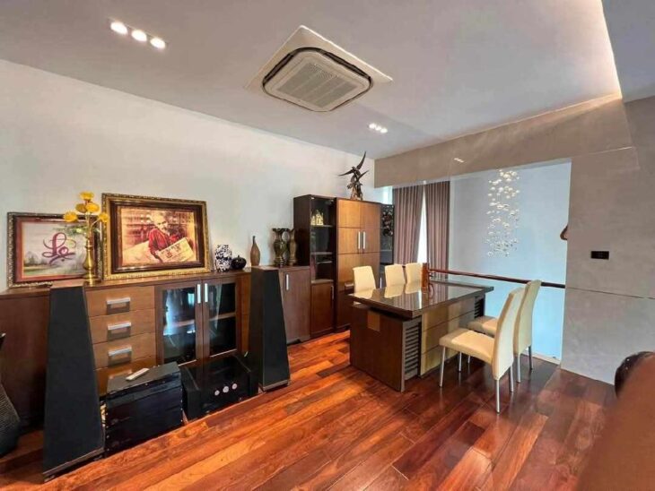 Lạc Long Quân – gần Lotte – 75m*7 tầng TM – ô tô qua nhà 23 tỷ