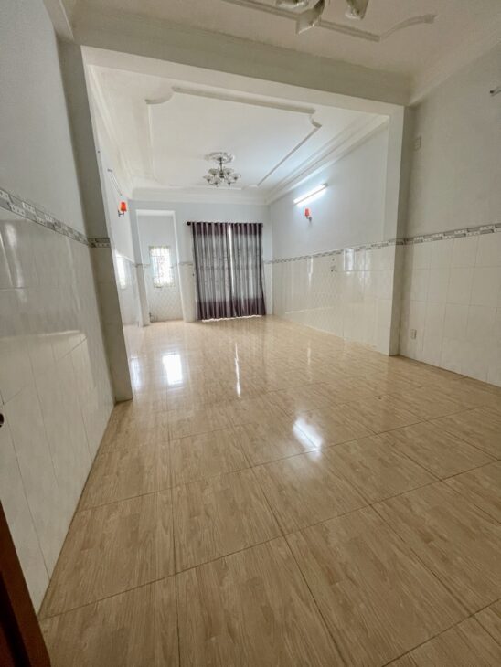 MẶT TIỀN KHU BÌNH PHÚ – HẬU GIANG QUẬN 6 – 4 X 20M – 5 TẦNG – 11.8 TỈ