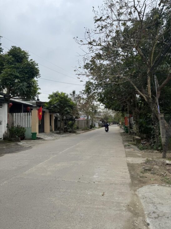 ???? Bán nhà nhà 3 tầng đẹp, kiên cố, sát chợ Miếu Bông, 100m2, kinh doanh rất tốt chỉ hơn 2 tỷ