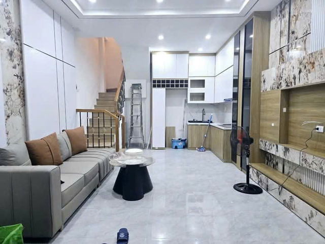 HIẾM CÓ KHÓ TÌM LÊ TRỌNG TẤN THANH XUÂN PHÂN LÔ QUÂN ĐỘI GẦN Ô TÔ ĐỖ NHÀ MỚI FULL NỘI THẤT CHỈ 6.8