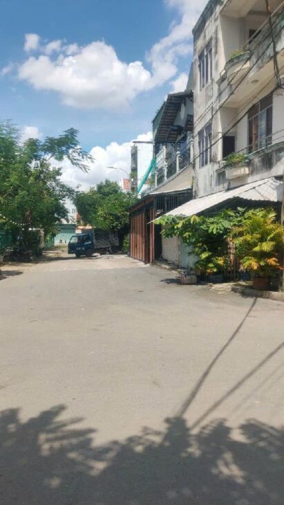 SIÊU HIẾM – NHÀ MẶT TIỀN KHỦNG 10M – ĐƯỜNG NHỰA Ô TÔ NÉ – ĐỐI DIỆN BẾN XE QUẬN 8 – NHỈNH 7 TỶ????