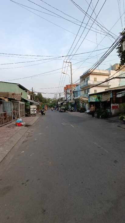 Mặt tiền Mai Hắc Đế 3.3×26 đúc 3 tầng chỉ 10 tỷ 5 Mặt tiền Mai Hắc Đế 3.3×26 đúc 3 tầng chỉ 10 tỷ 5