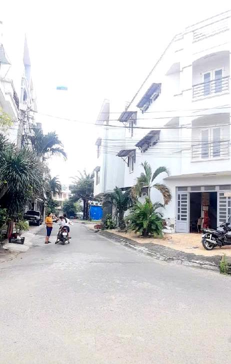 Mặt tiền đường số 302 Bông Sao 6×12 chỉ 16 tỷ