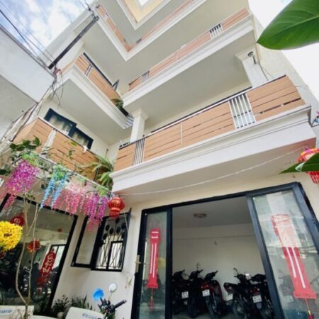 Bán căn hộ dịch vụ tại Dương Quảng Hàm, P5, Gò Vấp, HCM, 177m2, 5 tầng, giá 14,9 tỷ