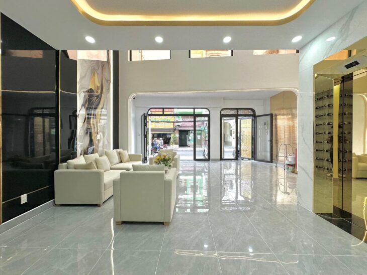 Bán tòa nhà Văn Phòng Trịnh Văn Bô, ~100m2x7T, phân lô ôtô tránh, vỉa hè,3 mặt tiền, có hầm, 25 tỷ