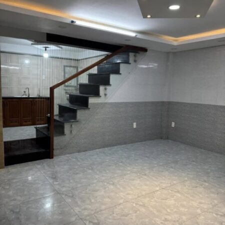 # 1.95 tỵ Nhà Kiệt 408 Trưng Nữ Vương, 36m2, 2 tầng cứng cáp sạch sẽ, ở ngay