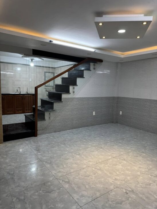 # 1.95 tỵ Nhà Kiệt 408 Trưng Nữ Vương, 36m2, 2 tầng cứng cáp sạch sẽ, ở ngay