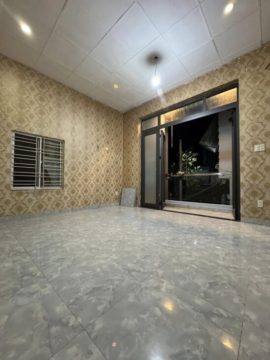 # 1.95 tỵ Nhà Kiệt 408 Trưng Nữ Vương, 36m2, 2 tầng cứng cáp sạch sẽ, ở ngay