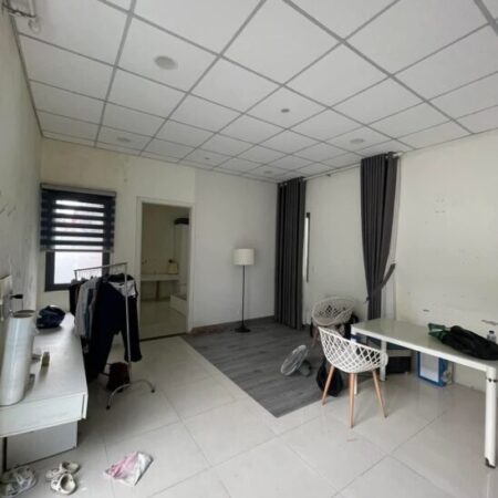 # Nhà Kiệt 3.5m thẳng 20m ra MT Lý Thường Kiệt, 62m2, kinh doanh, 3.55 tỷ