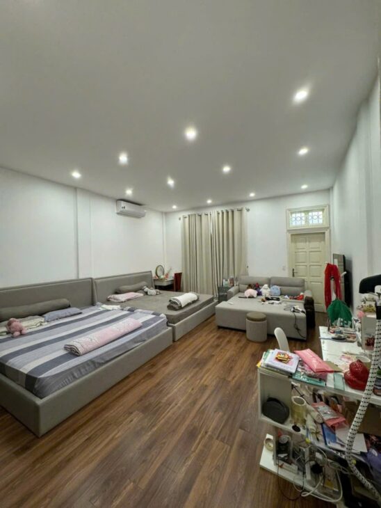 Biệt thự Ba Đình – 101m – nhà đẹp ở ngay – ô tô – chỉ 25 tỷ