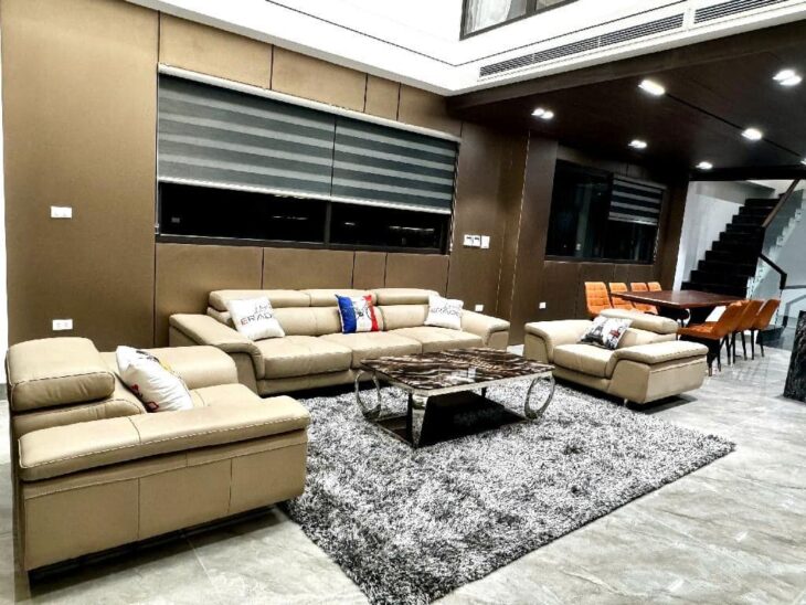 Liễu Giai Ba Đình – Nhà đẹp ở ngay – 7 tầng thang máy – 90m chỉ 20 tỷ