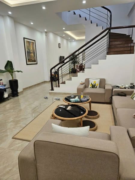 Biệt thự Ba Đình – 101m – nhà đẹp ở ngay – ô tô – chỉ 25 tỷ