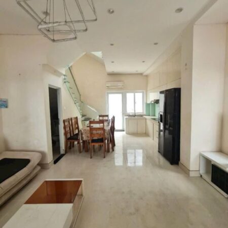 Nhà KDC Mega Village, Khang Điền, cho thuê 13tr. tháng, diện tích 75m2, 3 tầng, 3 phòng ngủ Nhà KDC Mega Village, Khang Điền, cho thuê 13tr. tháng, diện tích 75m2, 3 tầng, 3 phòng ngủ