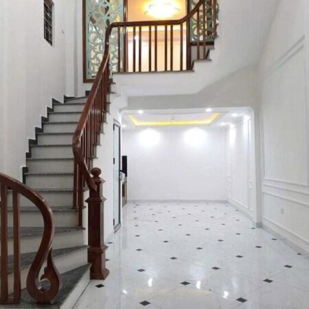 Nhà Cự Khê, Sát KĐT Thanh Hà. Ô Tô Đỗ Gần Cửa 35m, 4.5 Tầng,