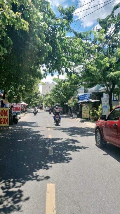 CHỦ CẦN TIỀN CẦN BÁN NHANH ???????? ???? Bán Đất Tặng Nhà Kho Cấp 4 Đường Tô Hiệu – Hòa Minh – Liên