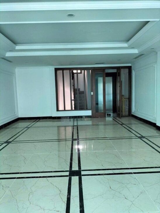 BÁN NHÀ MẶT PHỐ QUAN NHÂN THANH XUÂN, VỈA HÈ KINH DOANH, 70M 9T THANG MÁY, GIÁ 32.X TỶ