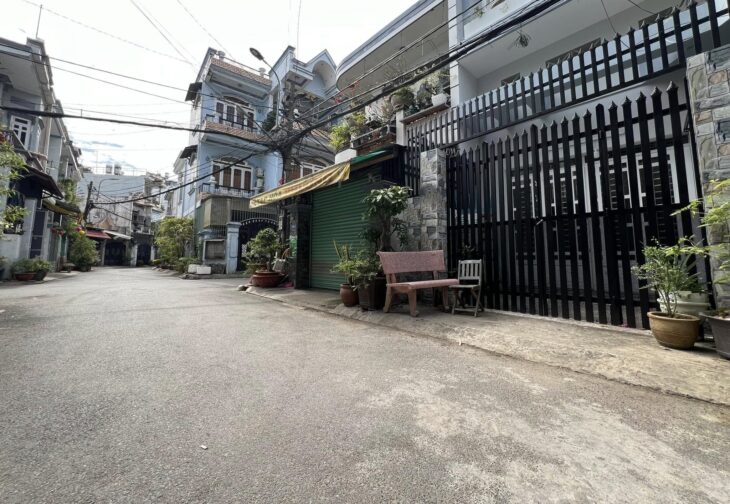 Nhà 3 Lầu Đường Số 51 Ngay Phạm Văn Chiêu, P14.DT: 4x20m