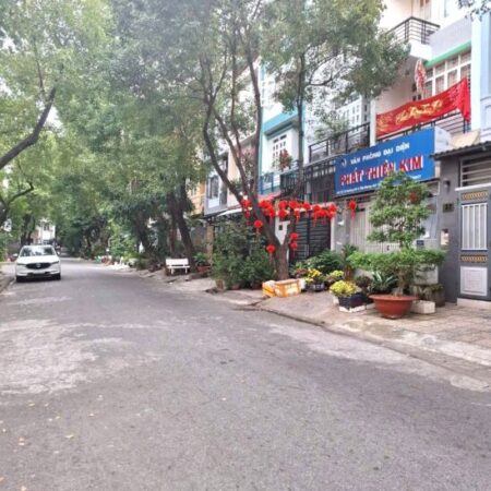 4x18m KDC An Phú Hưng P Tân Phong Q7 – 4 tầng đẹp – mặt tiềnđường 12m – giá 13.9 tỷ