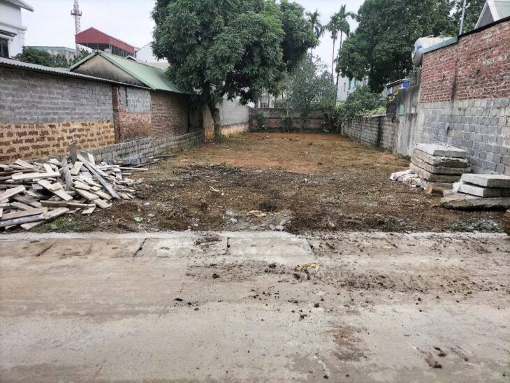 Chính chủ gửi bán lô đất sát chợ cá khu vực trung tâm chợ cá Xã Nam Phương Tiến, Chương Mỹ, Hà