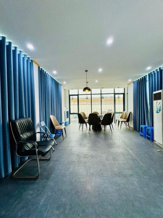 NHÀ LÔ GÓC-Mặt Phố Nguyễn Trãi,Thanh Xuân 80/115m, 7T Thang máy, MT 5m 45.8 Tỷ