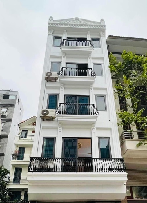 Võng Thị Tây Hồ – 6 tầng thang máy – ô tô vào nhà – 15 tỷ