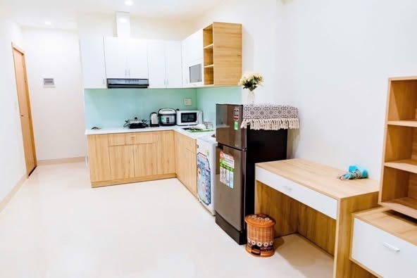 Tòa căn hộ biển Mỹ Khê 8 tàng -Dòng tiền 70 triệu tháng – Giá chỉ 19,2 tỷ .