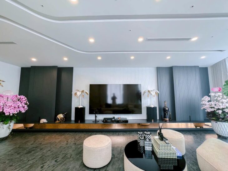 BÁN NHÀ MẶT PHỐ ĐỘI CẤN – 8T THANG MÁY – KINH DOANH ĐỈNH – 57m2 – MT 5.5M – 31.7 TỶ